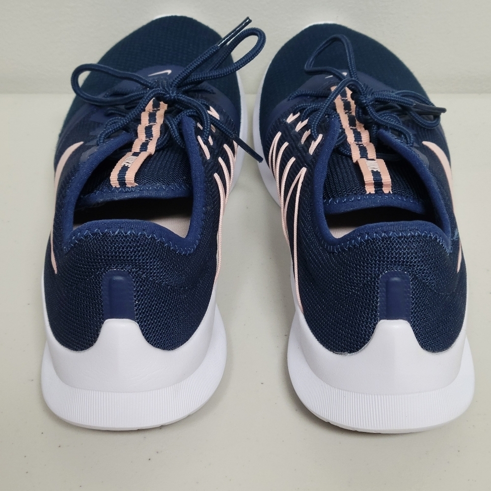 Nike Viale Tech Racer Lace Up Low Top Sneakers Women's Size 8. - Picture 9 of 11